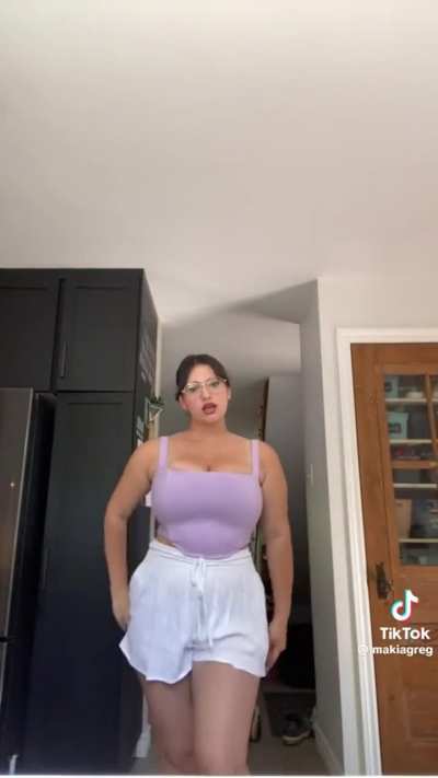 Look like she did 1 TikTok a date this week