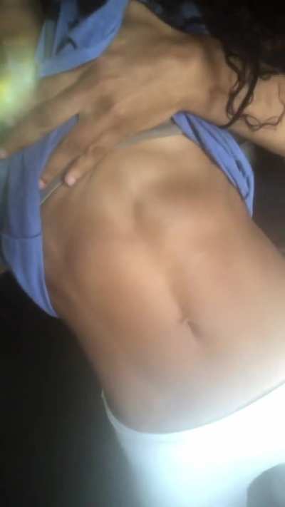 Abs💦💦💦💦