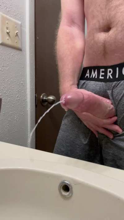Lots of cum