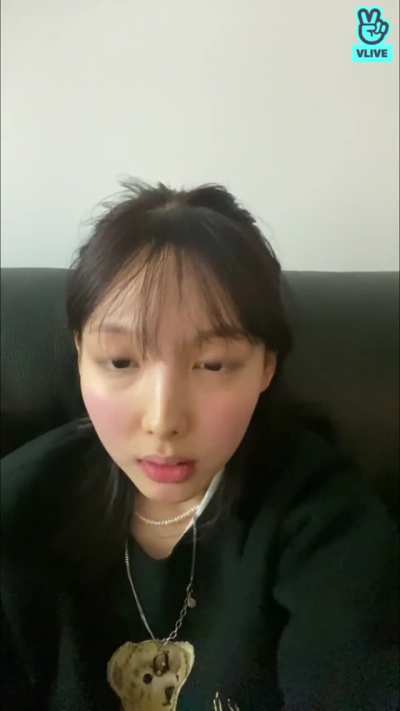 210210 - Cute Nayeon