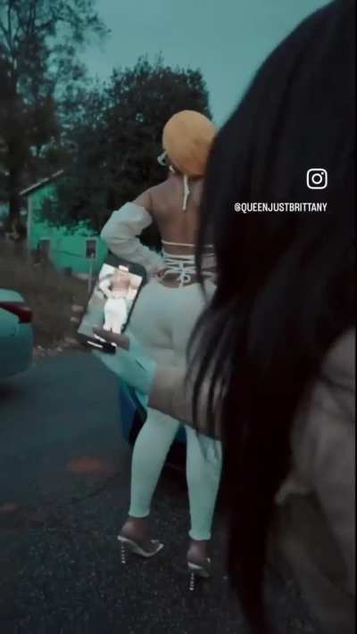 🤤