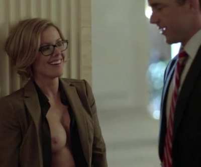 Kathleen Robertson