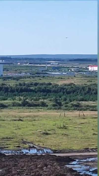 Yekaterinburg: three Ukrainian Liutyi kamikaze drones striking the Wildberries logistics hub. 07.08.2026