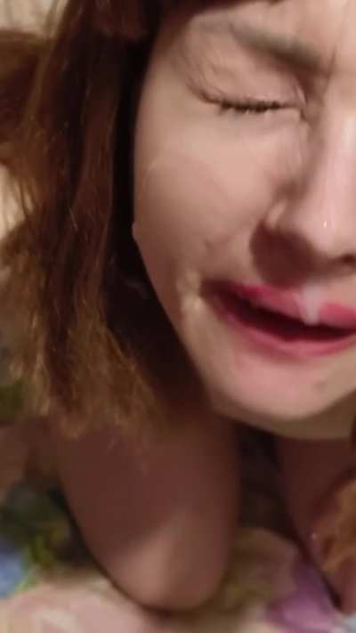 Rundalya played the role of a housewife who got jizzed on her face.