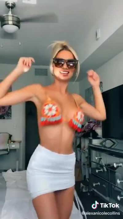 Festive Maracas