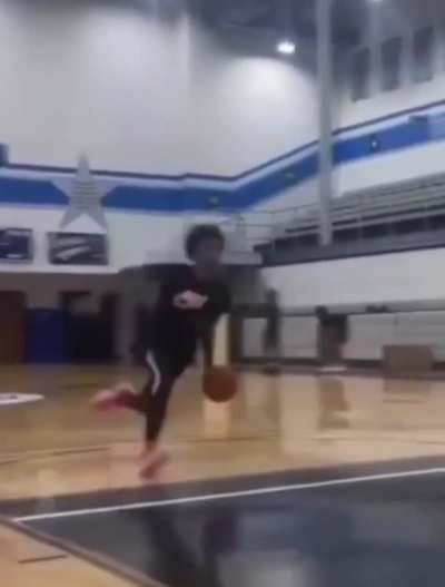 Fuuka at Femc's basketball practice: