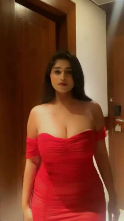 Busty Knockers !