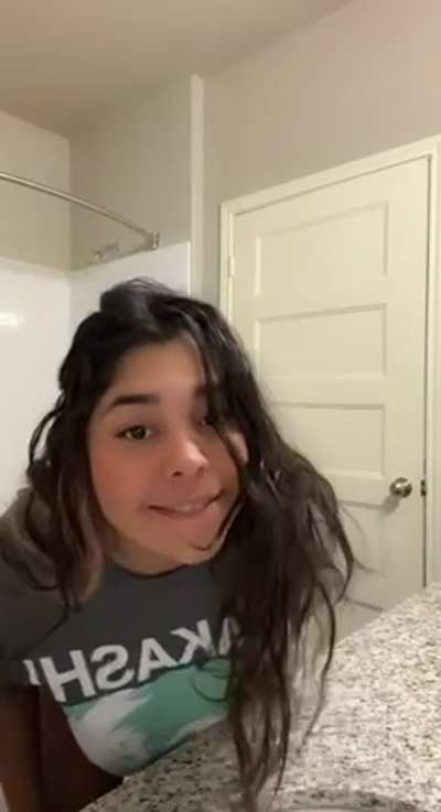 Would you tittyfuck a girl with my body type? (Oc)