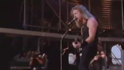 In 1991, with the Soviet Union and communist rule close to collapse, METALLICA played at its first ever open air rock concert in Moscow. Over 1.6 million people attended
