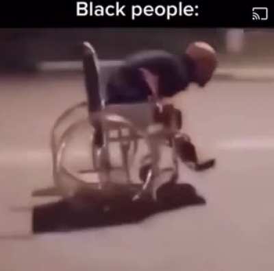 😳 😳 😳