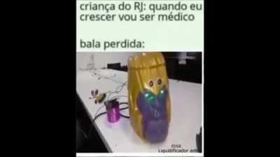 Não vai ser médico mas pelo menos será contratada pelo Vasco🤨💪
