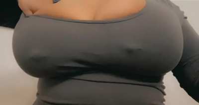 😋