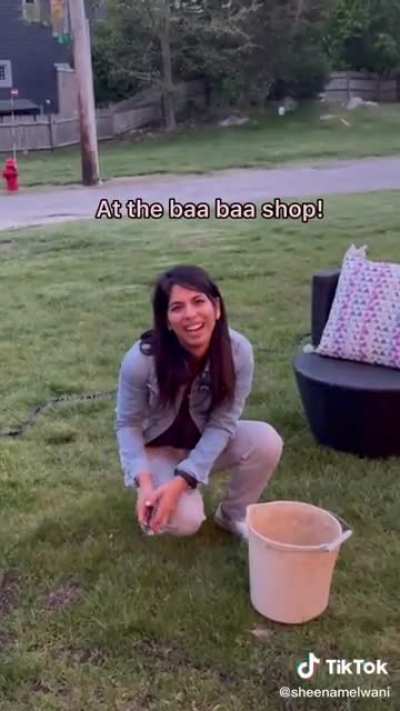 ahh ahh... My joke is so funny I kicked the bucket... ahh ahh...