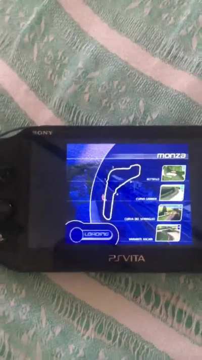 how do i fix this ps1 game freezing while loading?