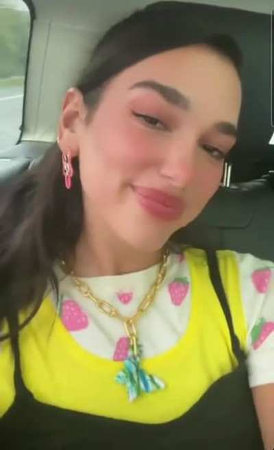 Gorgeous Dua