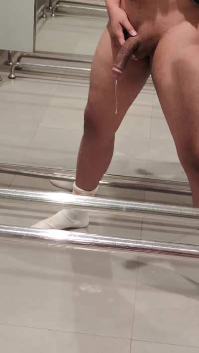 Need someone to clean up the mess 💦