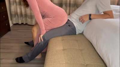 I love stiting in laps☺??