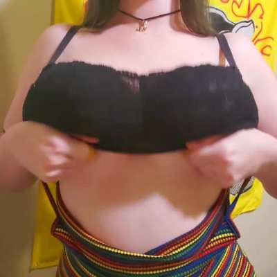 [OC] This bra is too tight anyway ¯\_(ツ)_/¯