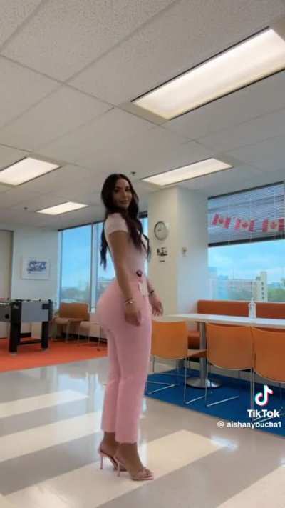 @aishaayoucha1