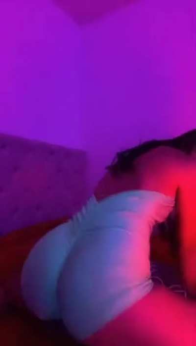 Practicing bouncing on your dick 😇