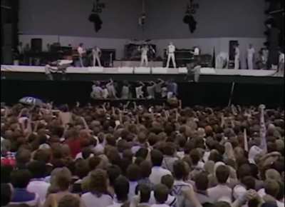 Freddie's Vocal Warm-up Infront Of 72,000