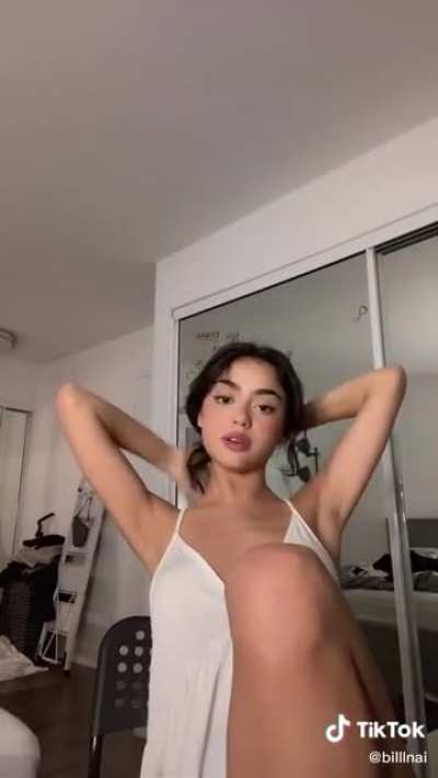 NaileaDevora
