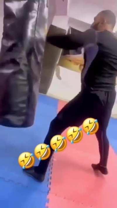 Ayo
