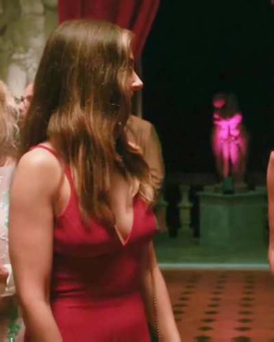 Alison Brie