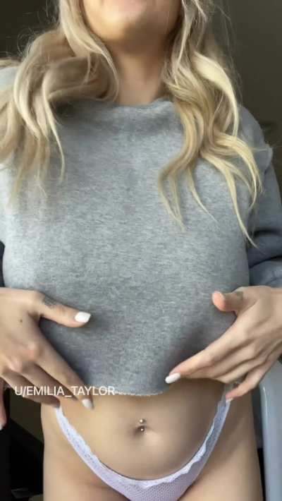 I like my tittydrops how I like my sex…fast!!🥰 [OC]