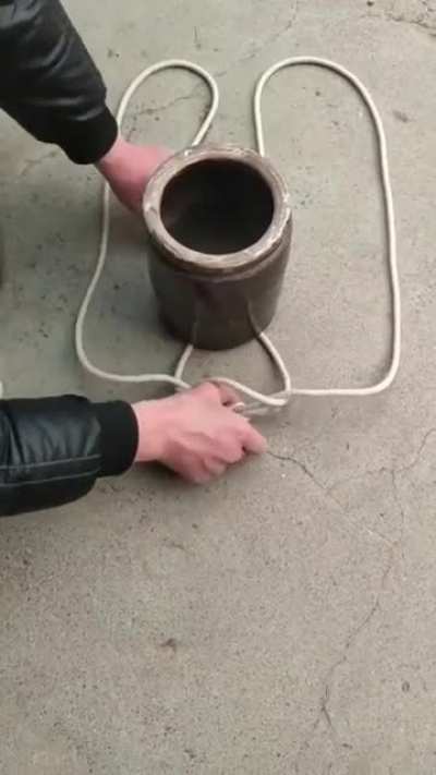 The Carrier Knot