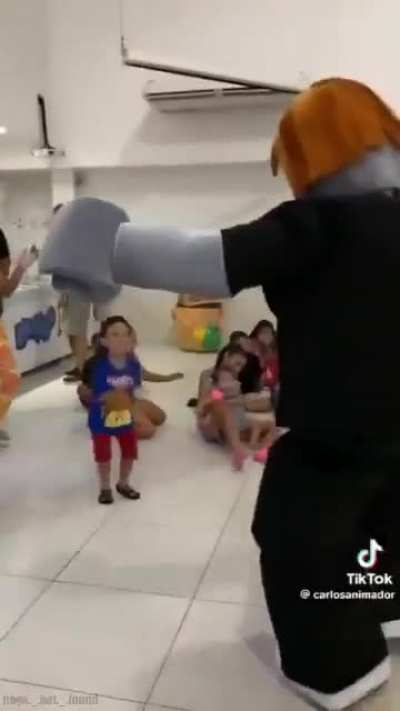 /e dance
