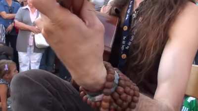 Estas Tonne - The Song of the Golden Dragon