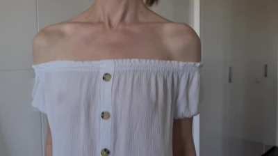 There's braless and VERY braless