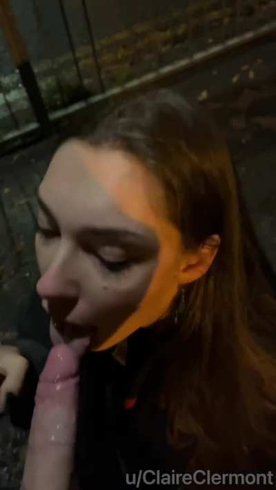 I just love sucking cock in public, I can't help it