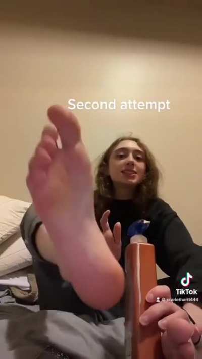 Footjob video scarlet hartt