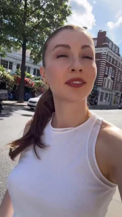 Burcu Özberk 
