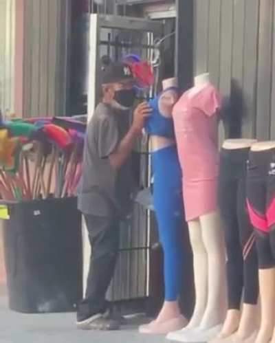 Mannequin.