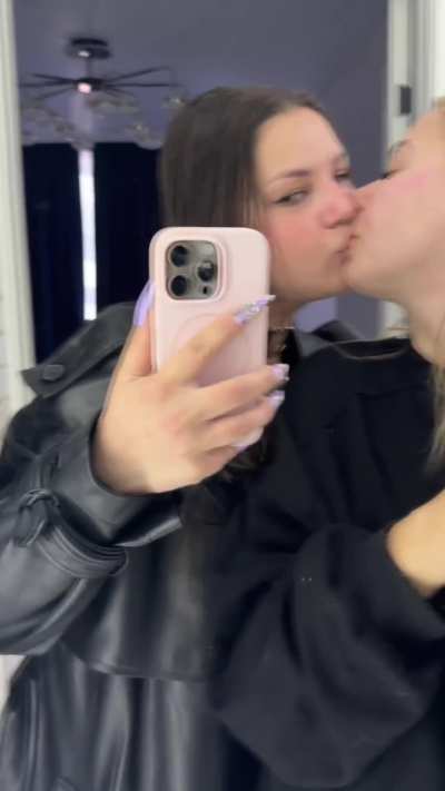 Sweet, tender kisses rule our relationship and this world and that is the very best gift we can give you💋💕