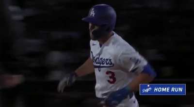[Highlight] [Highlight] Chris I want it all or nothing at all Taylor hits a Grand Slam to tie the game at 4 in the 6th