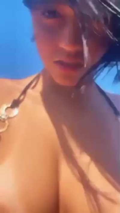KARLYANNE
