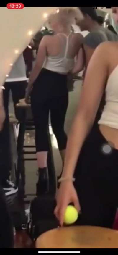 Dove cameron