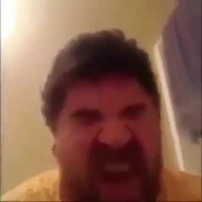 curse<wbr>d_pub<wbr>lic_r<wbr>estro<wbr>om