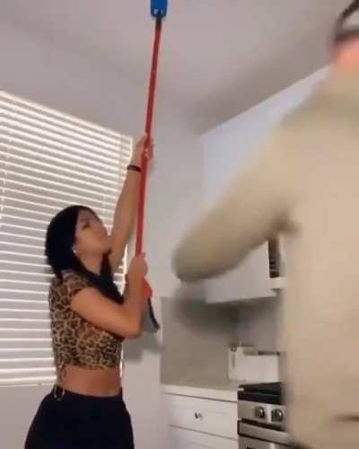 The good ol water cup thing prank