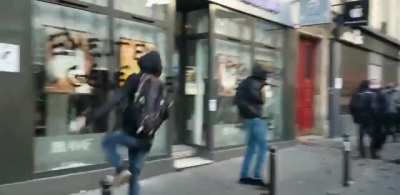 A Protester Turns France Into His Own Personal Minecraft Server