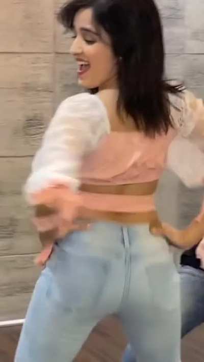 Shake 🍑👋🏻