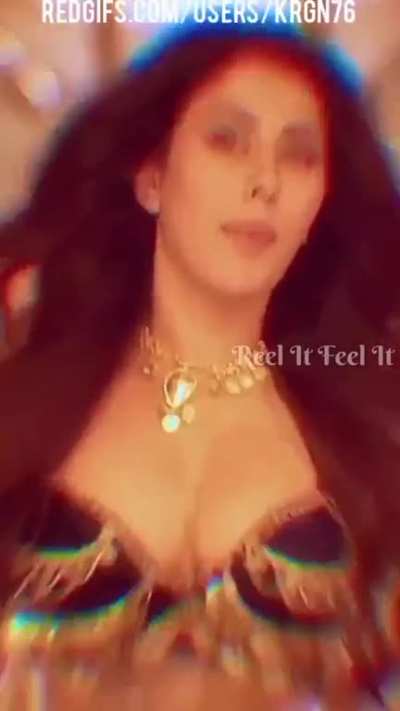 Warina Hussain Hot