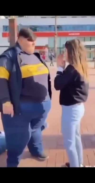 🤯