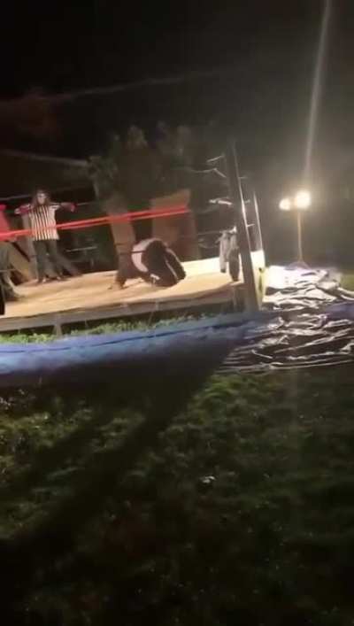 What's this wrestling move called?