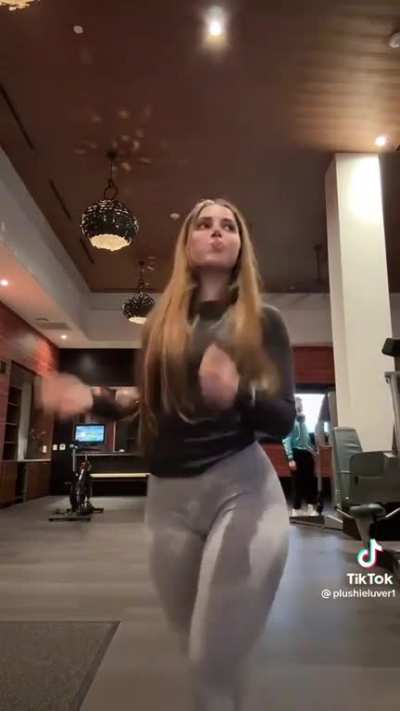 mmmmmhhh