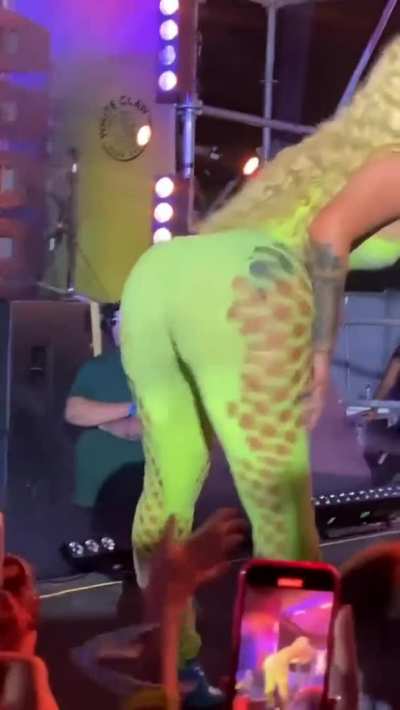 Iggy.